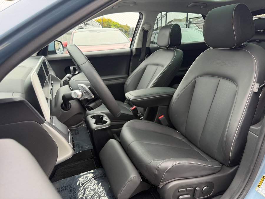 Used 2023 Hyundai Ioniq 5 Limited AWD/4WD image 21
