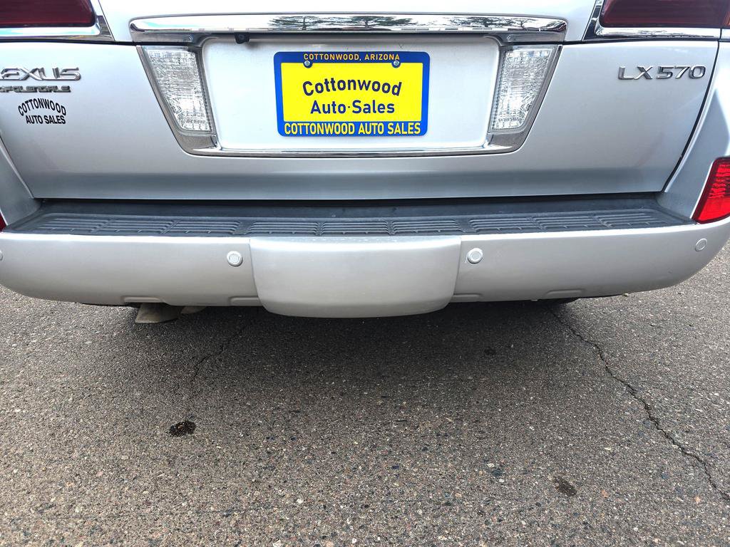 Used 2010 Lexus LX 570 4WD image 35