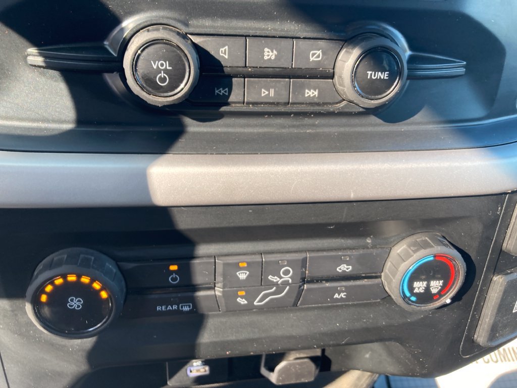 Used 2022 Ford F150 XLT w/ XTR Package AWD/4WD image 27