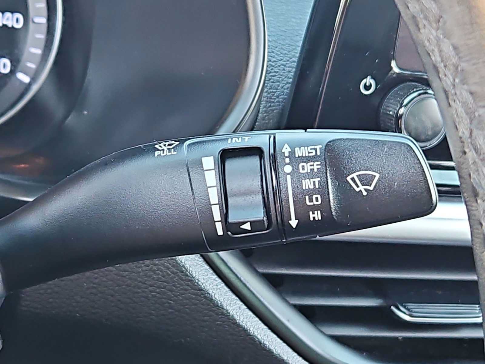 Used 2023 Kia Forte GT-Line FWD image 25