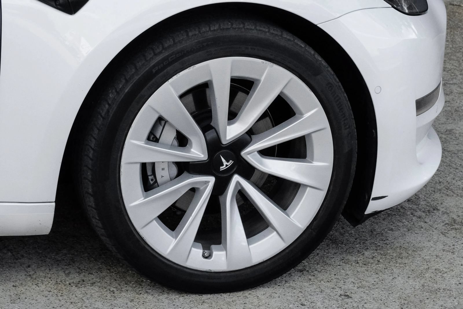 Used 2022 Tesla Model 3 Long Range AWD/4WD image 54