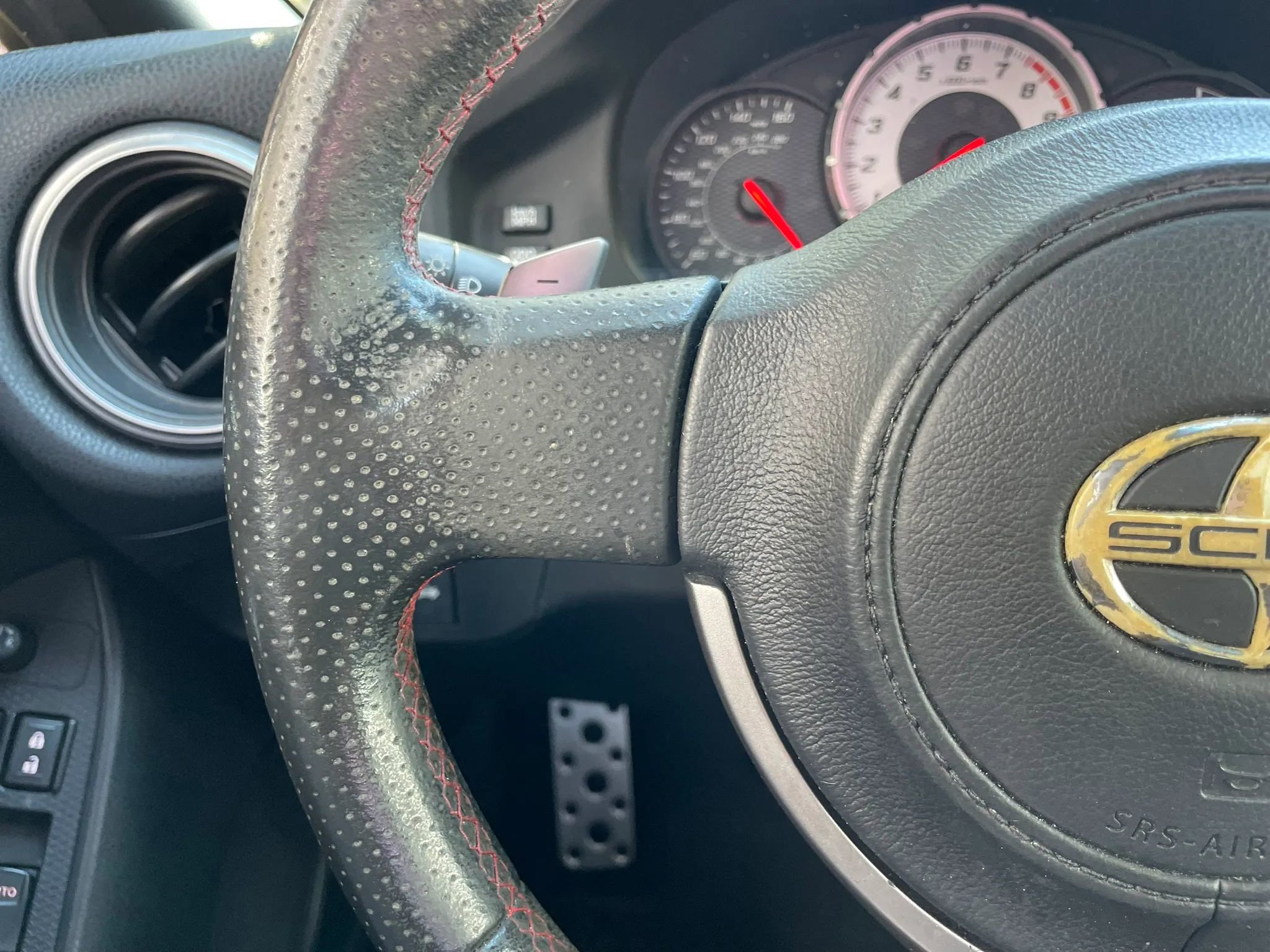 Used 2013 Scion FR-S image 16