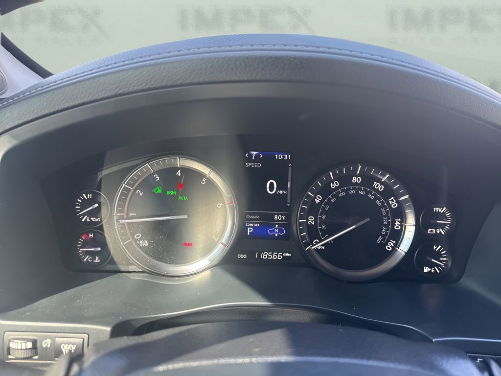 Used 2020 Lexus LX 570 4WD w/ Luxury Package image 24