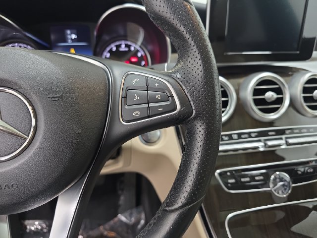Used 2017 Mercedes-Benz C 300 4MATIC Sedan image 18