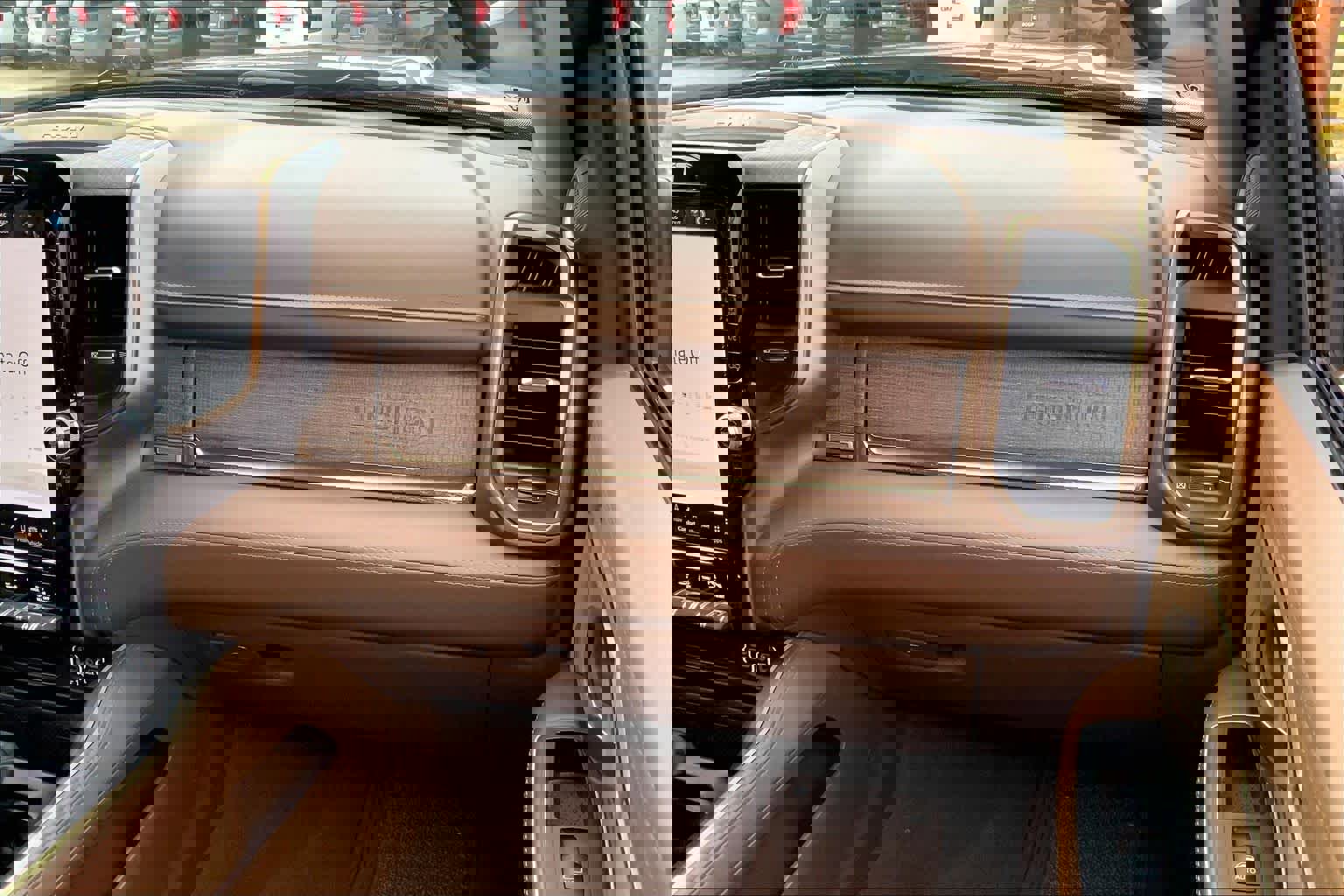 Used 2022 RAM 2500 Limited image 18