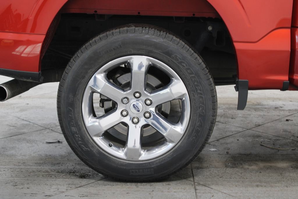 Used 2023 Ford F150 Lariat w/ Max Trailer Tow Package image 13