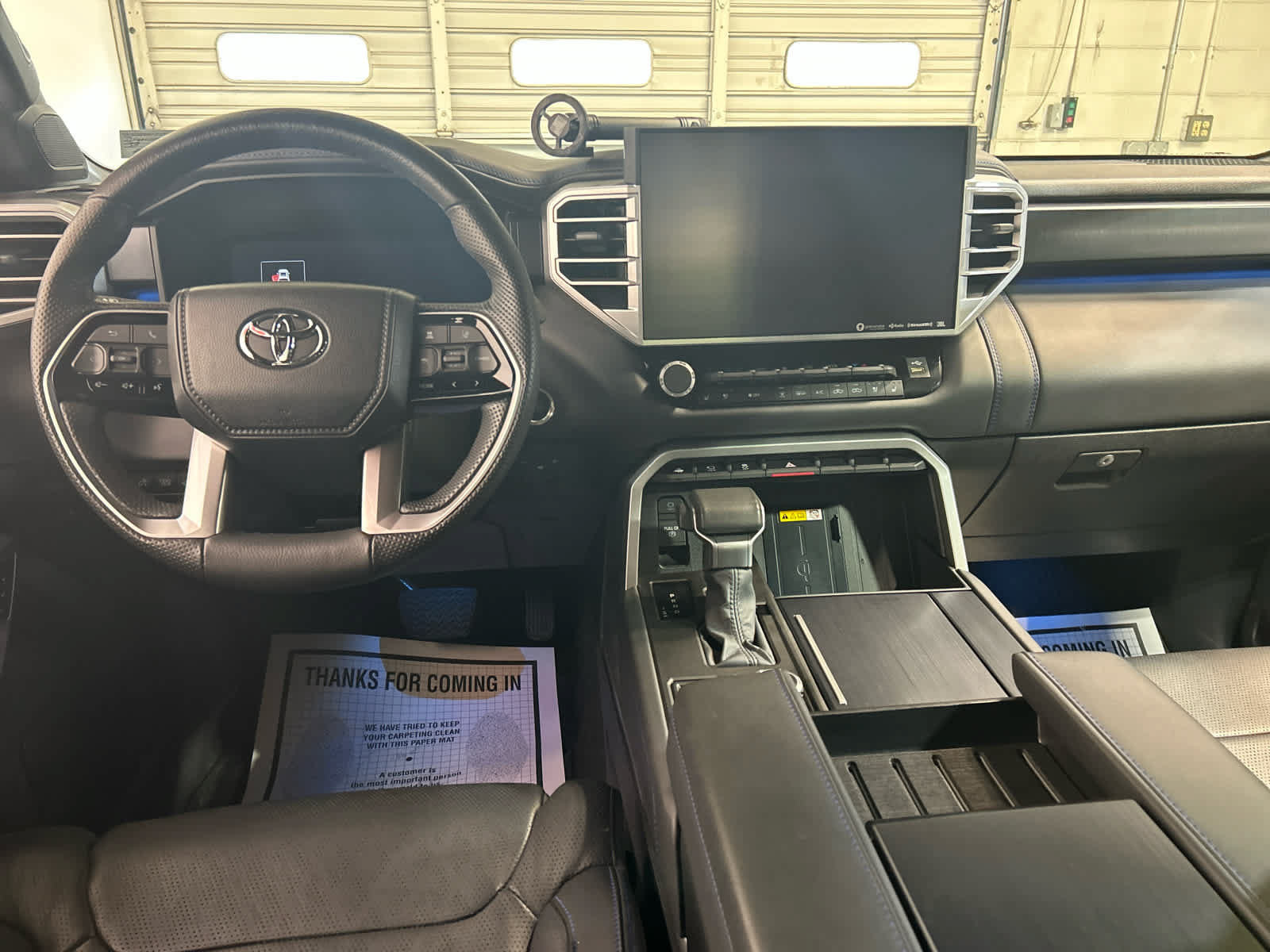 Used 2024 Toyota Tundra Platinum AWD/4WD image 4