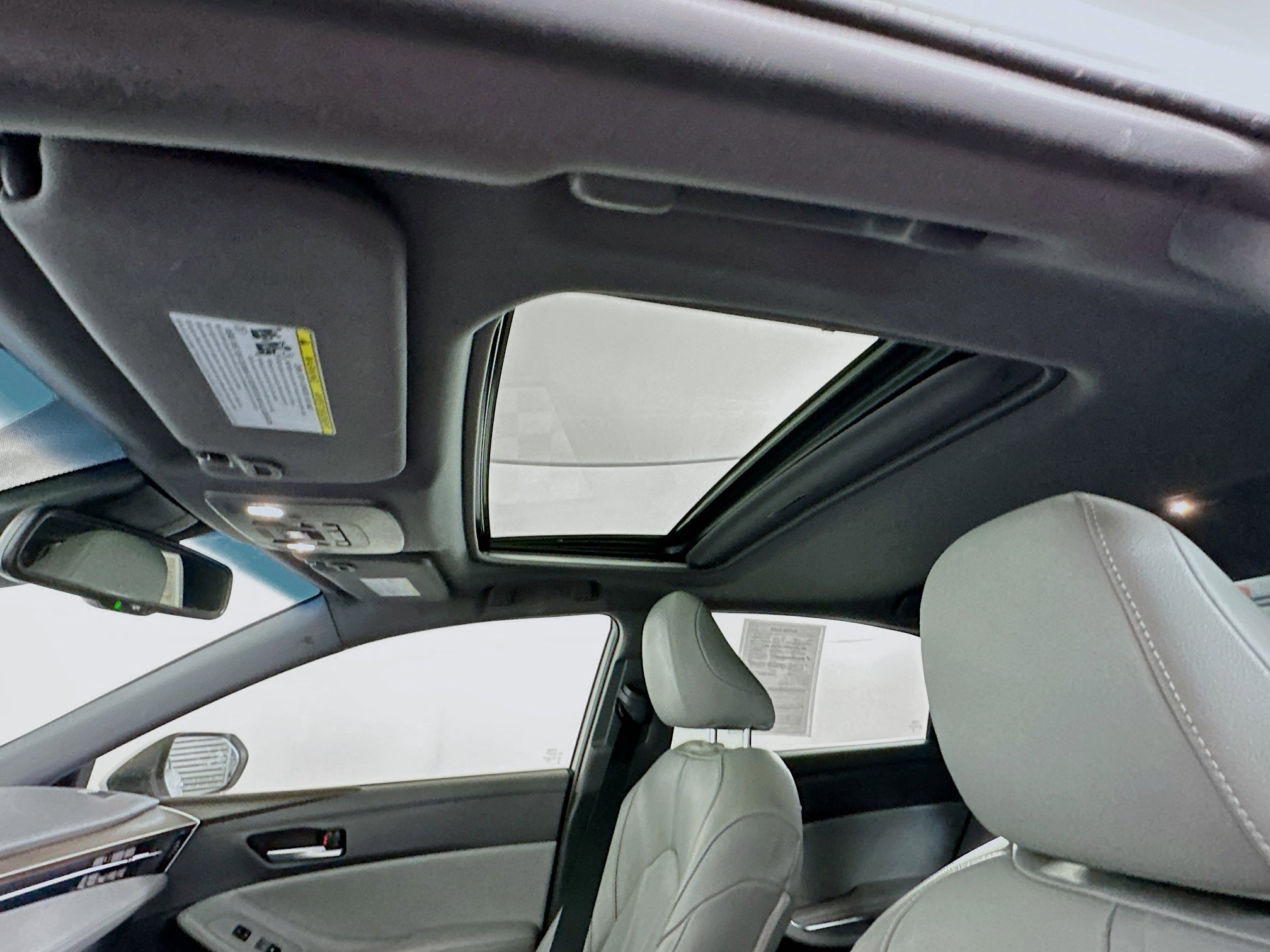 Used 2019 Toyota Avalon XLE w/ Moonroof Package FWD image 25