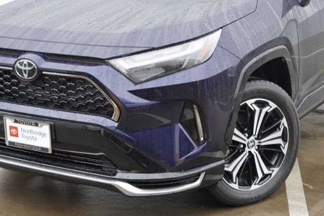 Certified 2025 Toyota RAV4 XSE image 5