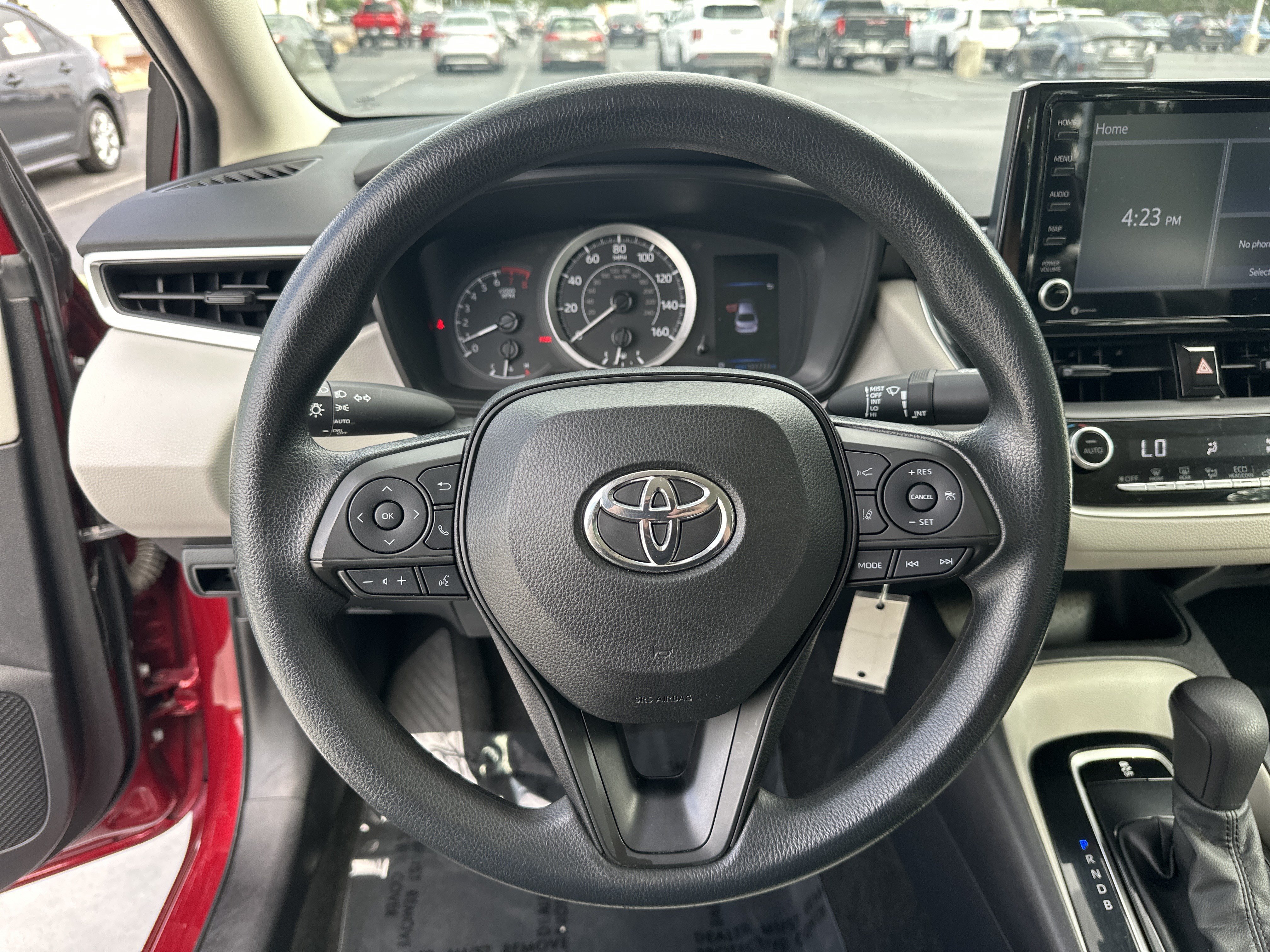Used 2022 Toyota Corolla LE FWD image 18