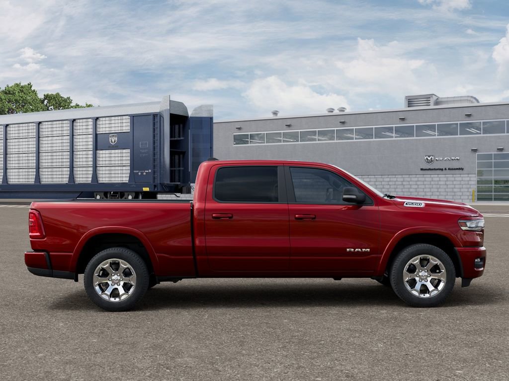 New 2026 RAM 1500 4x4 Crew Cab image 21