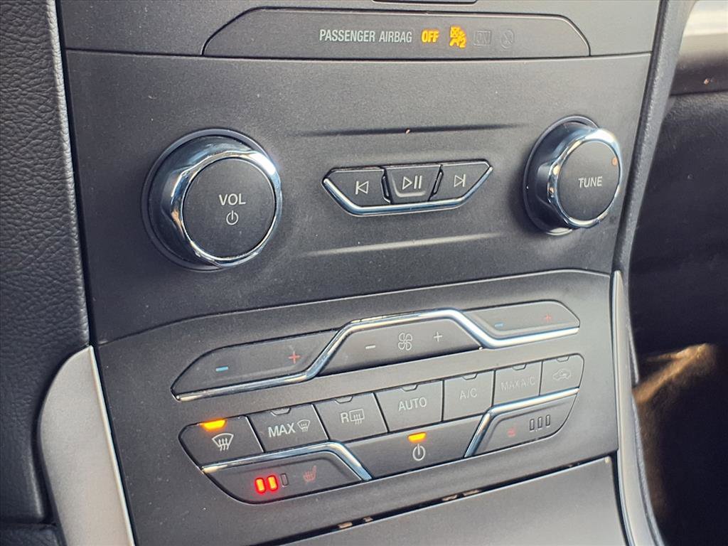 Used 2019 Ford Edge SEL w/ Equipment Group 201A image 13