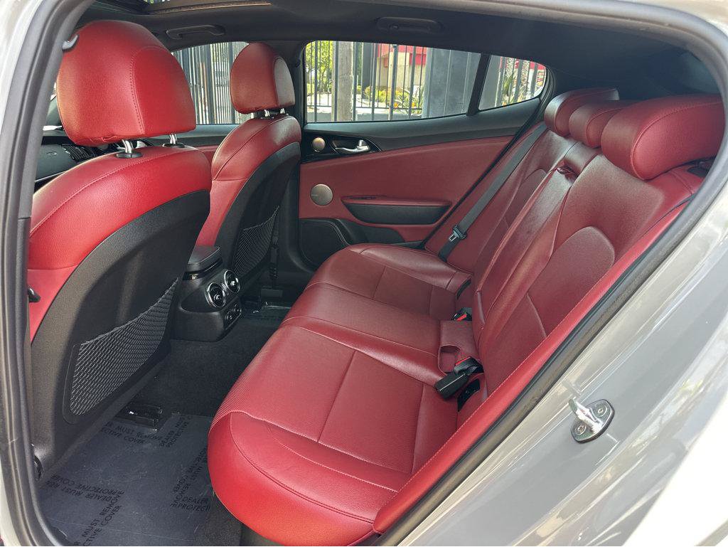 Used 2022 Kia Stinger GT-Line w/ Sun & Sound Package RWD image 10