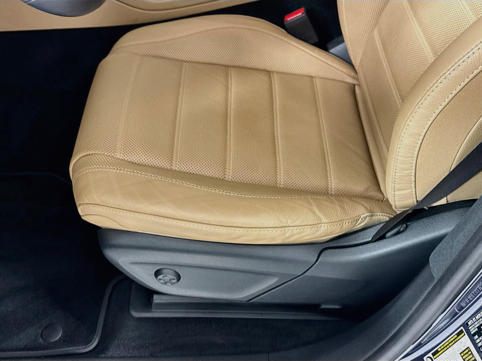 Used 2024 Mercedes-Benz GLE 350 4MATIC image 21