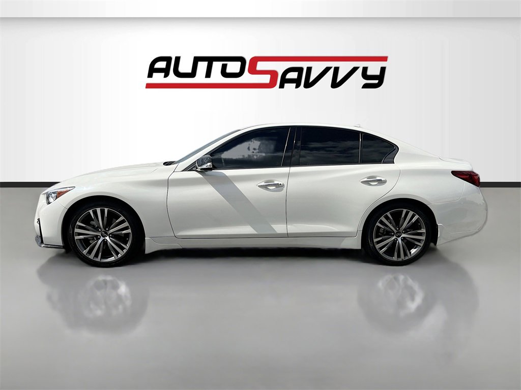 Used 2024 INFINITI Q50 Sensory image 4