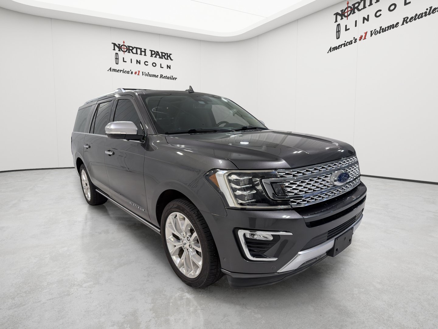 Used 2018 Ford Expedition Max Platinum RWD image 7