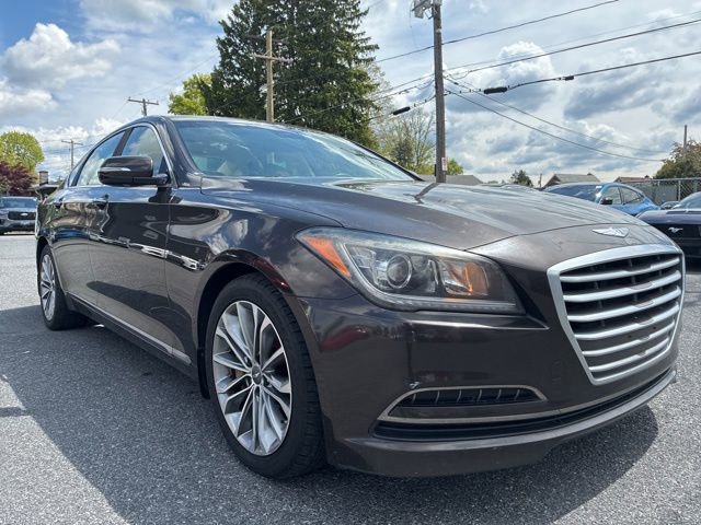 Used 2015 Hyundai Genesis 3.8 RWD image 7