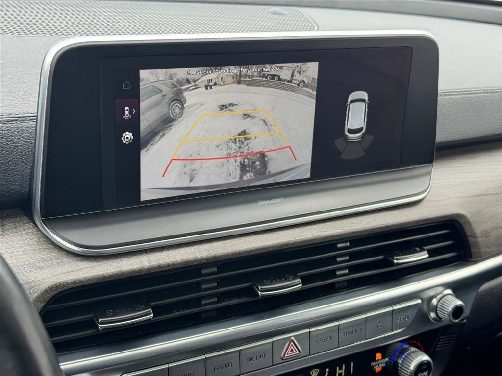 Used 2022 Kia Telluride EX w/ EX Premium Package image 16