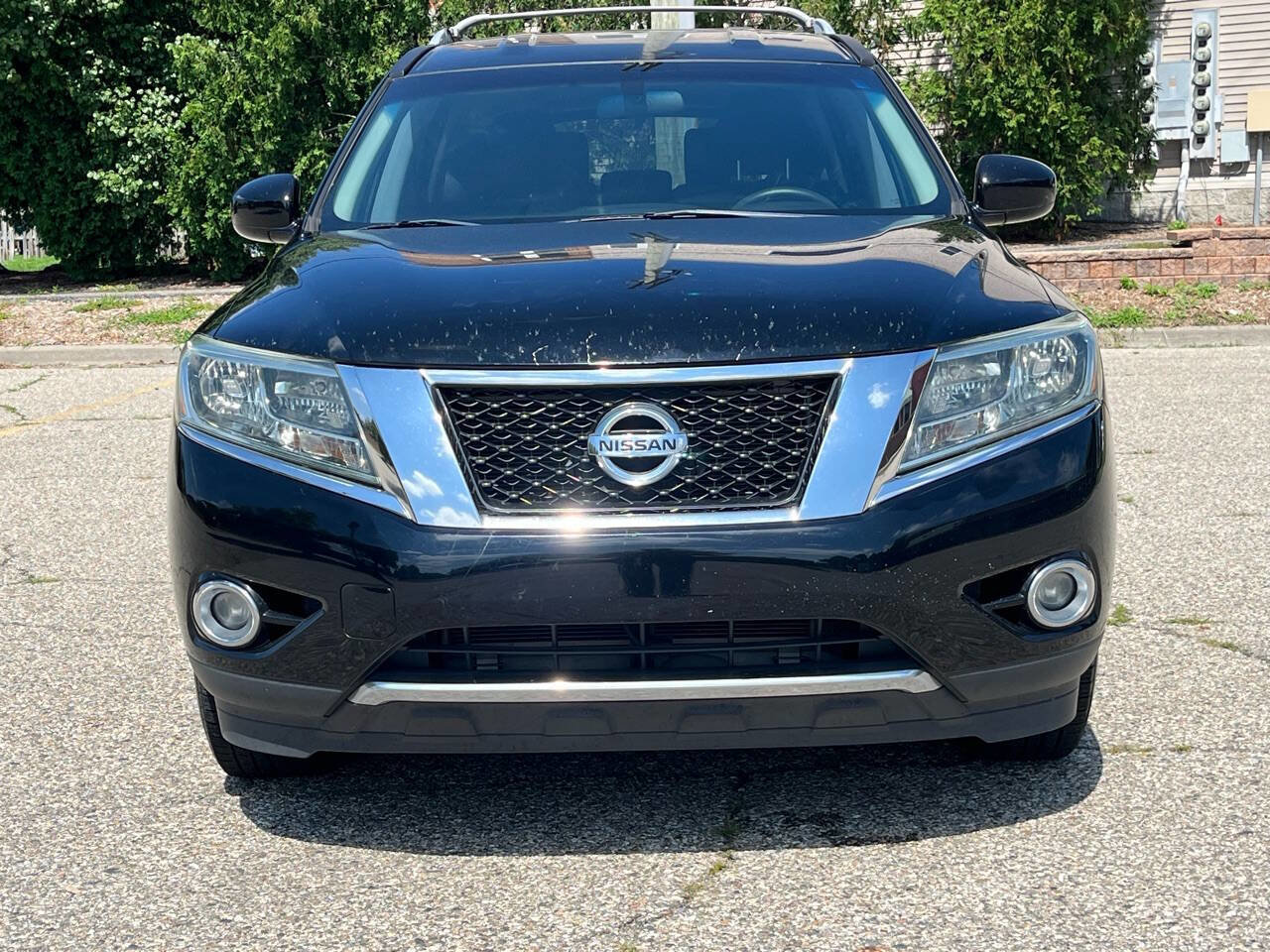 Used 2013 Nissan Pathfinder SV w/ Cargo Pkg image 4