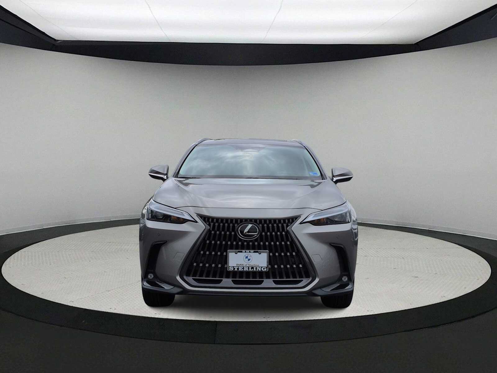 Used 2024 Lexus NX 350h AWD image 3