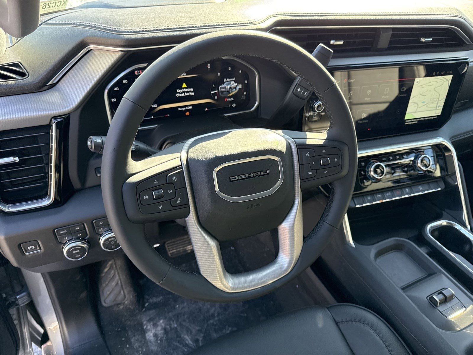 New 2026 GMC Sierra 2500 Denali w/ Denali Reserve Package image 13