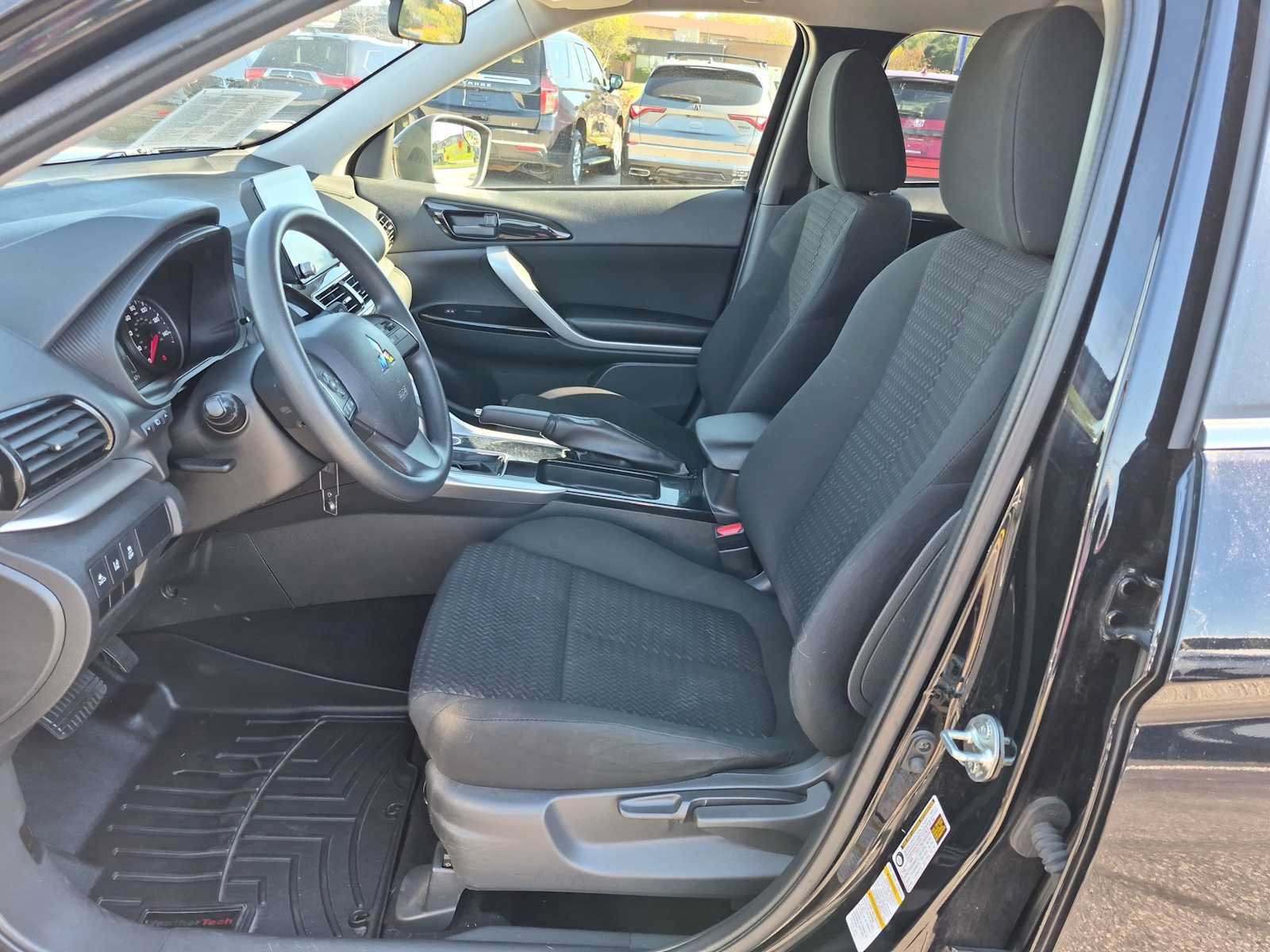 Used 2023 Mitsubishi Eclipse Cross LE AWD/4WD image 15