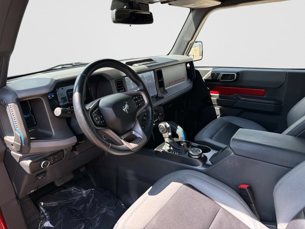 Used 2024 Ford Bronco Black Diamond w/ Sasquatch Package AWD/4WD image 17