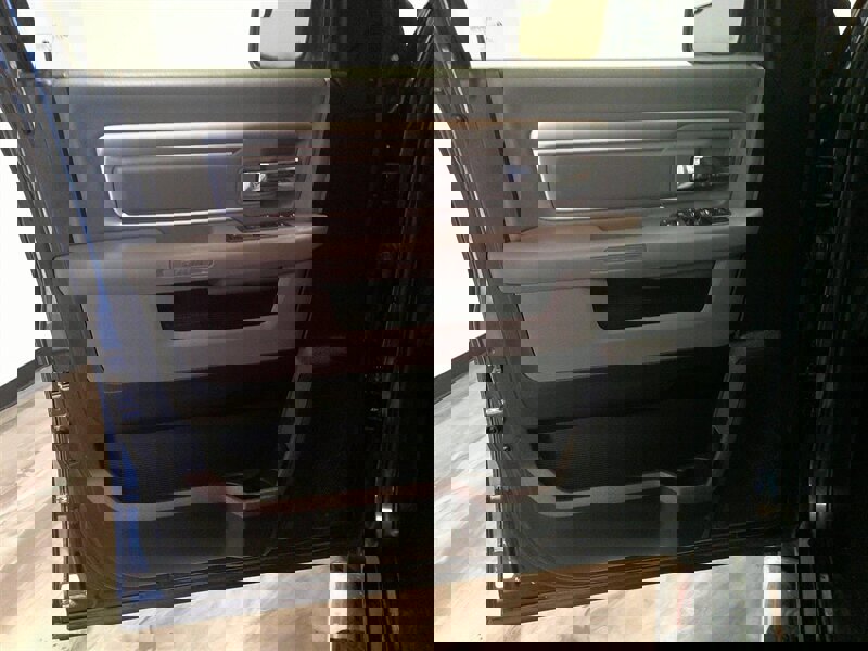 Used 2017 RAM 1500 Big Horn image 28