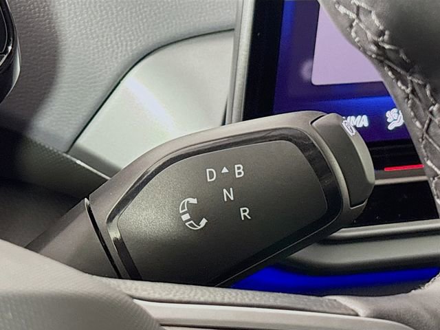 New 2026 Volkswagen ID.4 Pro image 17