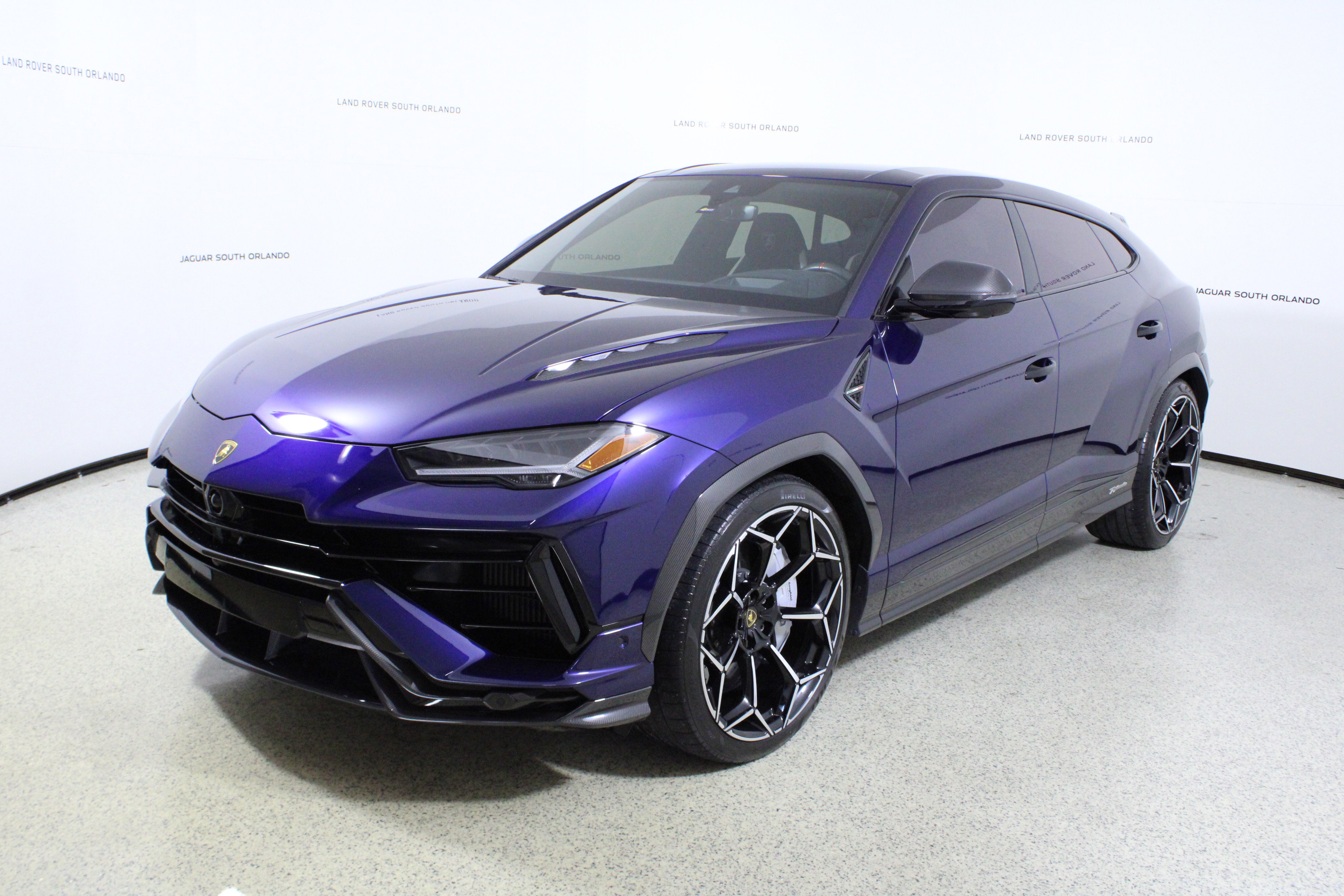 Used 2024 Lamborghini Urus Performante image 4