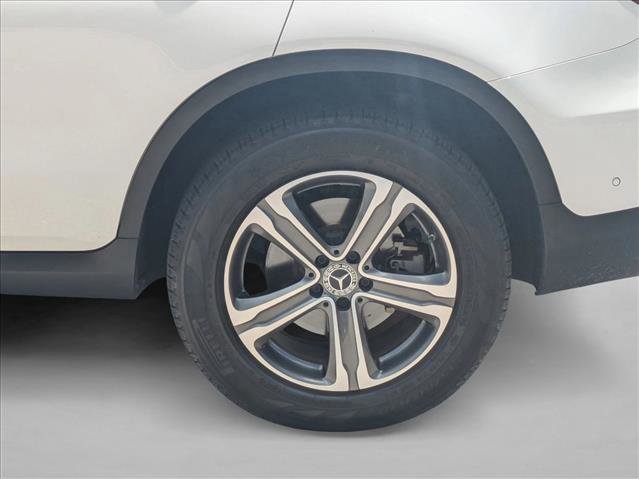 Used 2021 Mercedes-Benz GLC 300 image 9