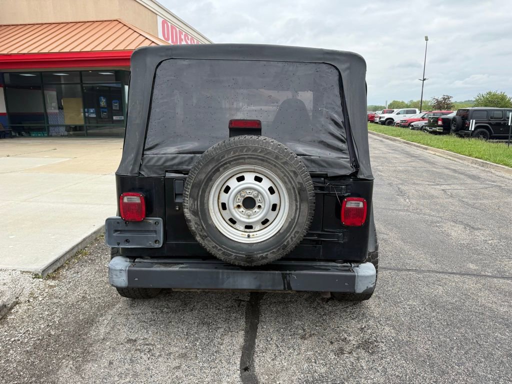 Used 1998 Jeep Wrangler SE AWD/4WD image 7
