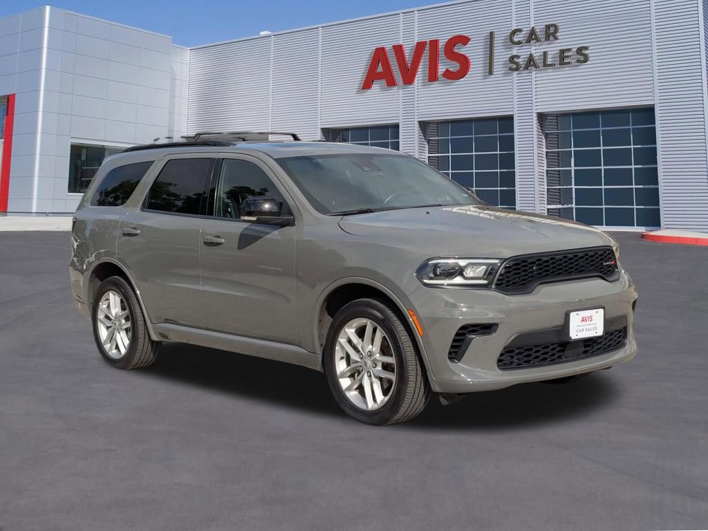 Used 2025 Dodge Durango GT image 3