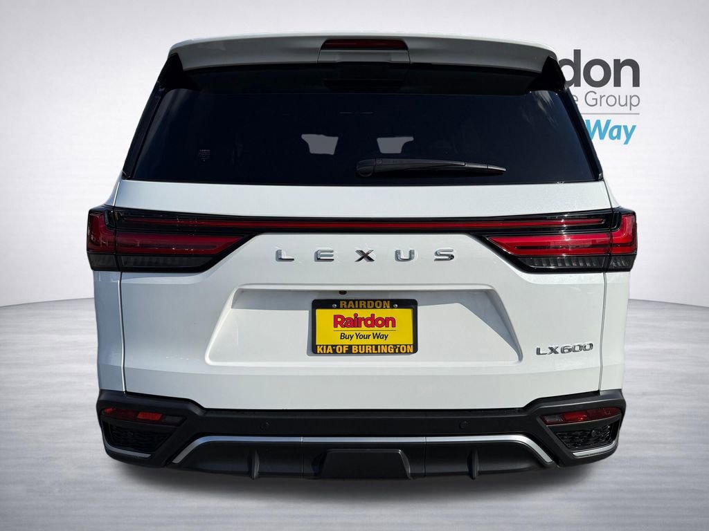 Used 2023 Lexus LX 600 F Sport image 8