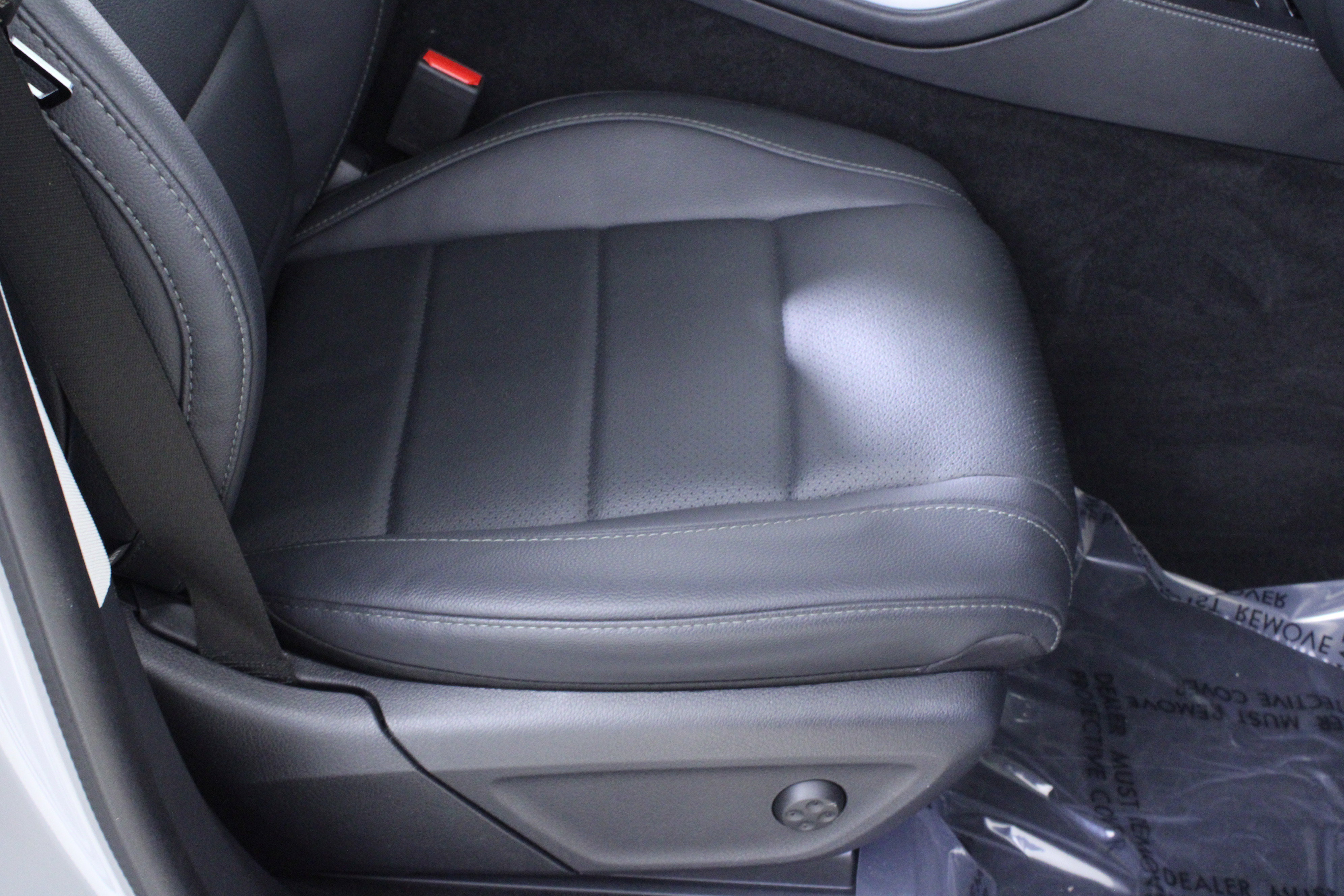 Used 2024 Mercedes-Benz GLS 450 4MATIC image 17