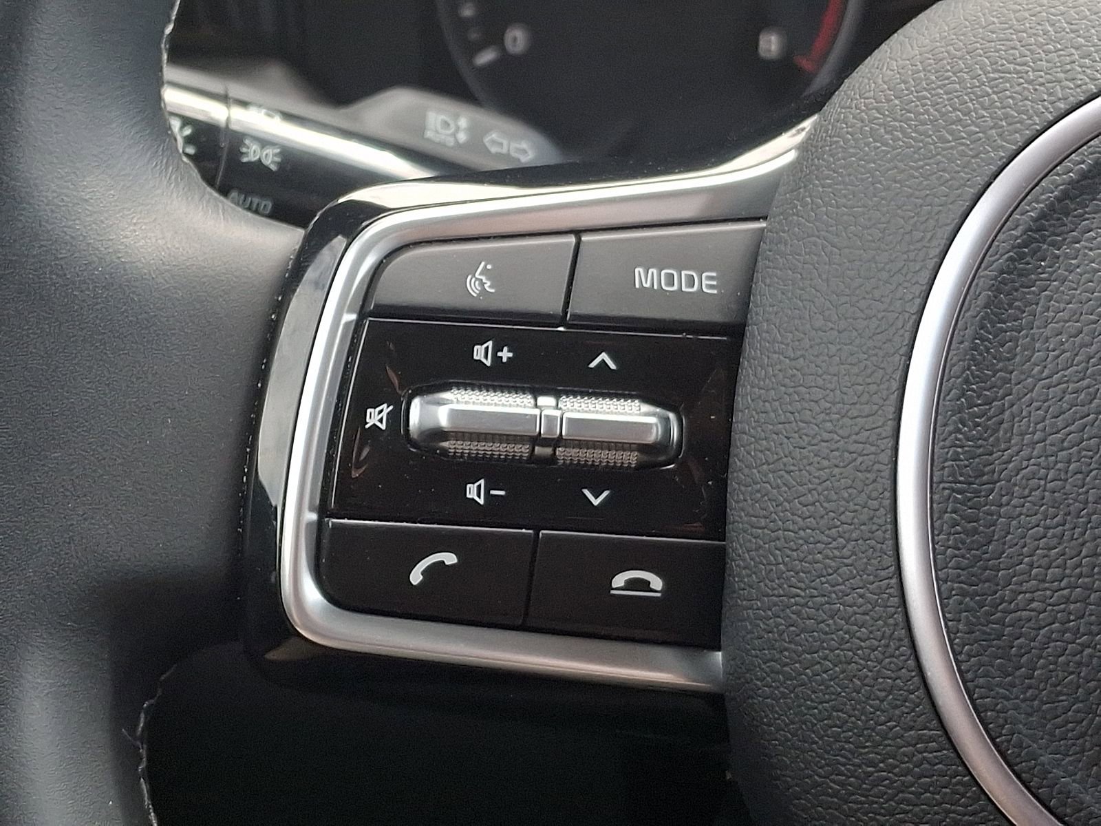 Used 2023 Kia Sorento S AWD/4WD image 20