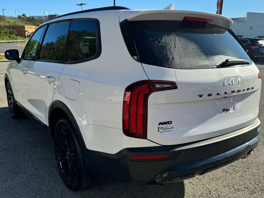Used 2022 Kia Telluride SX w/ Nightfall Edition Package image 5