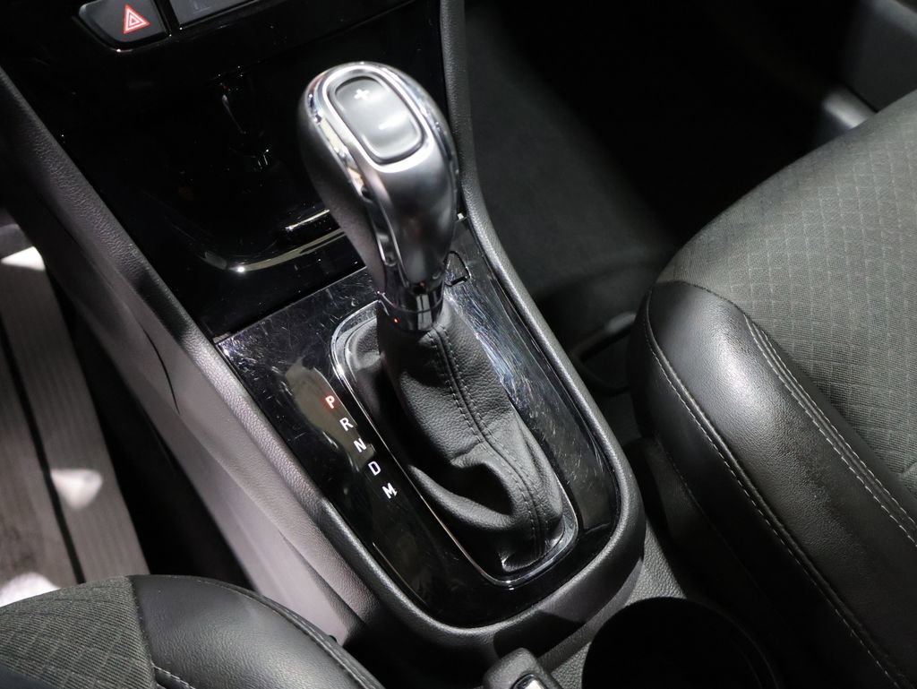 Used 2019 Buick Encore Preferred image 31