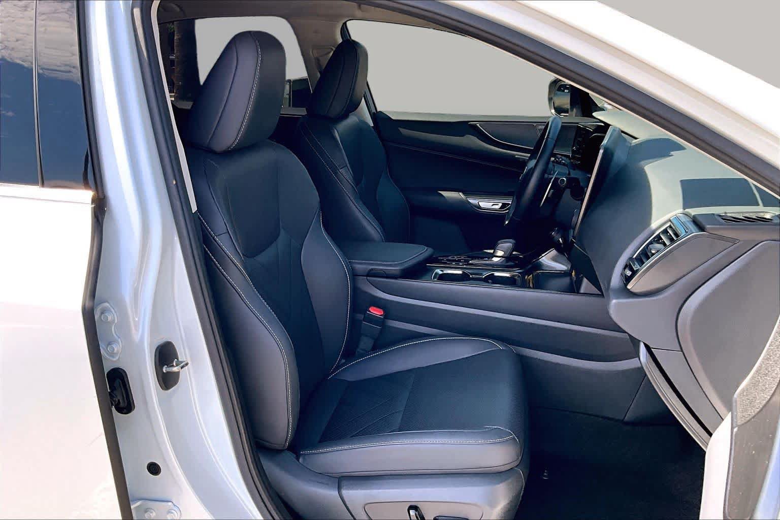 Certified 2025 Lexus NX 450h+ AWD w/ Luxury Package image 8