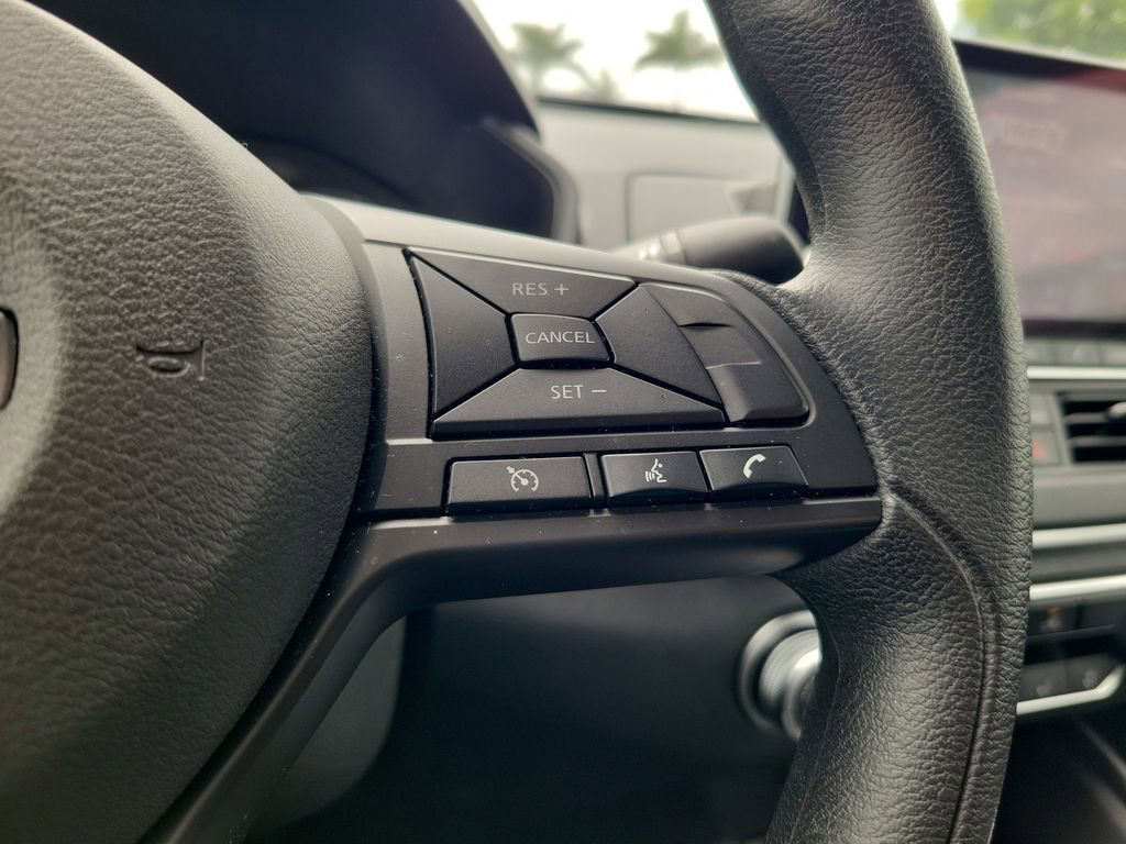 Used 2025 Nissan Altima 2.5 S image 24