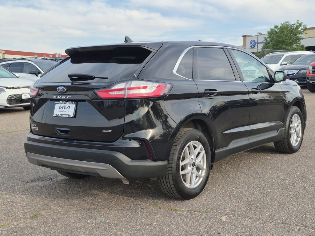 Used 2024 Ford Edge SEL image 5