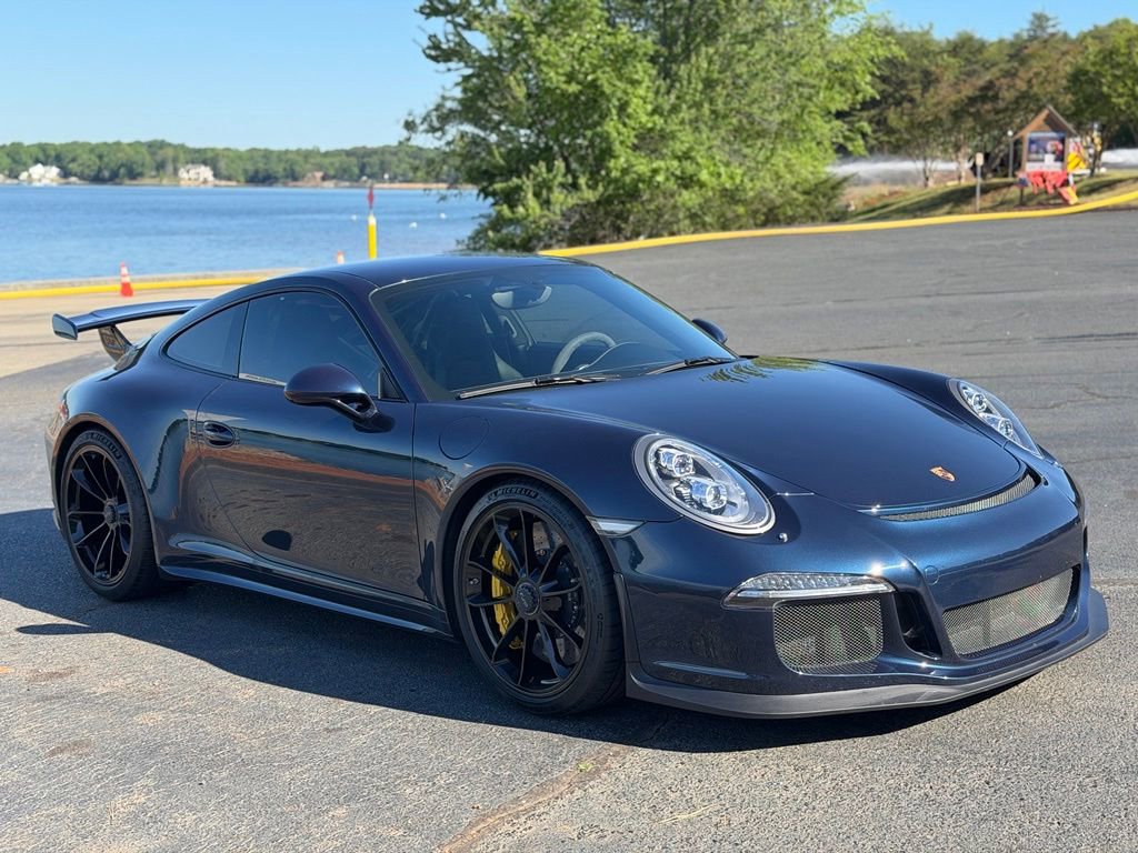 Used 2015 Porsche 911 GT3 RWD image 4