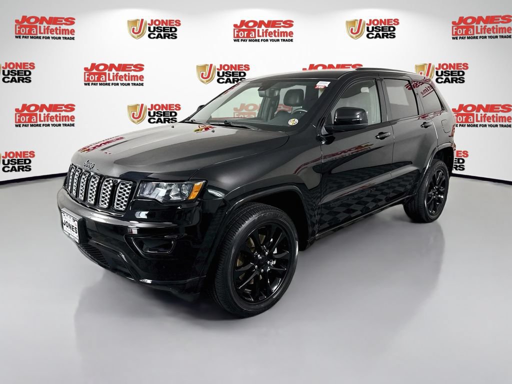 Used 2022 Jeep Grand Cherokee Laredo X AWD/4WD image 14