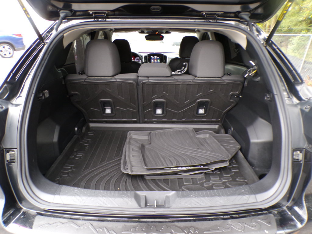 Used 2024 Subaru Crosstrek 2.0i Premium AWD/4WD image 19