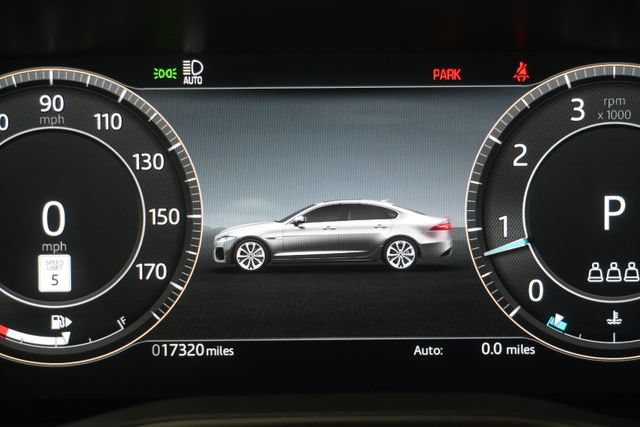 Used 2024 Jaguar XF R-Dynamic SE AWD/4WD image 16