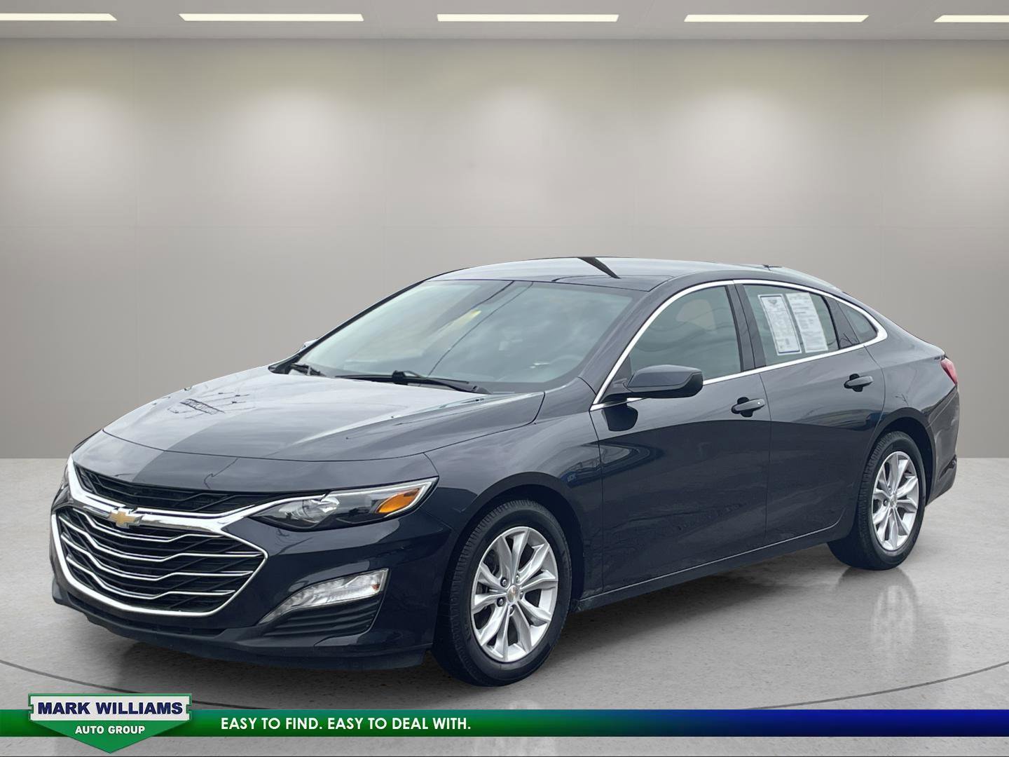 Used 2023 Chevrolet Malibu LT image 2