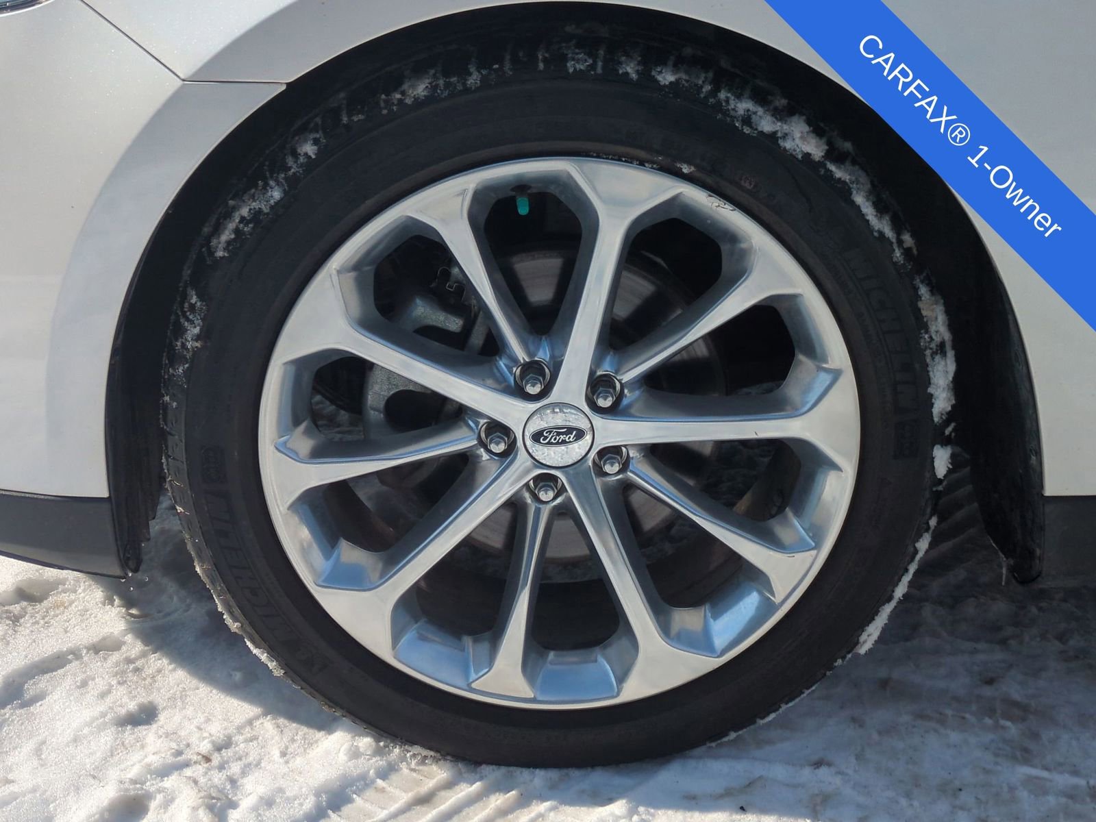 Used 2018 Ford Taurus Limited w/ Driver Assist Package image 17