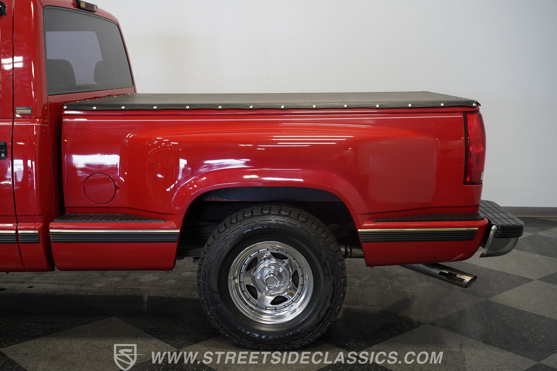 Used 1994 Chevrolet Silverado 1500 2WD Regular Cab image 25