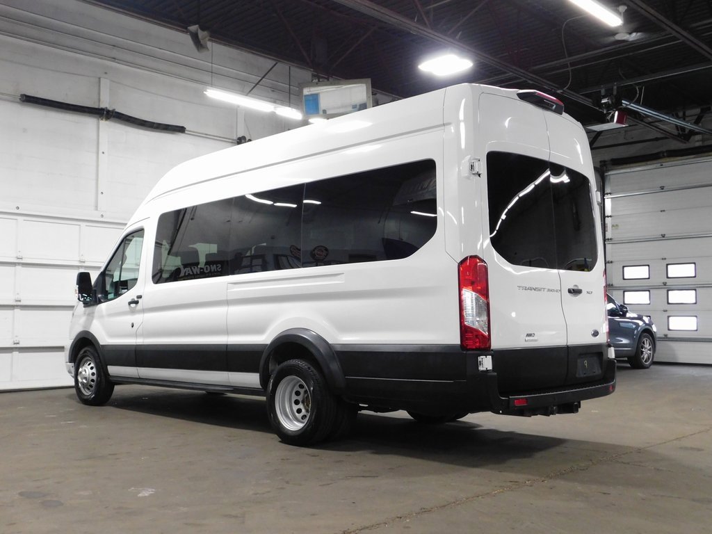 Used 2023 Ford Transit 350 XLT image 9