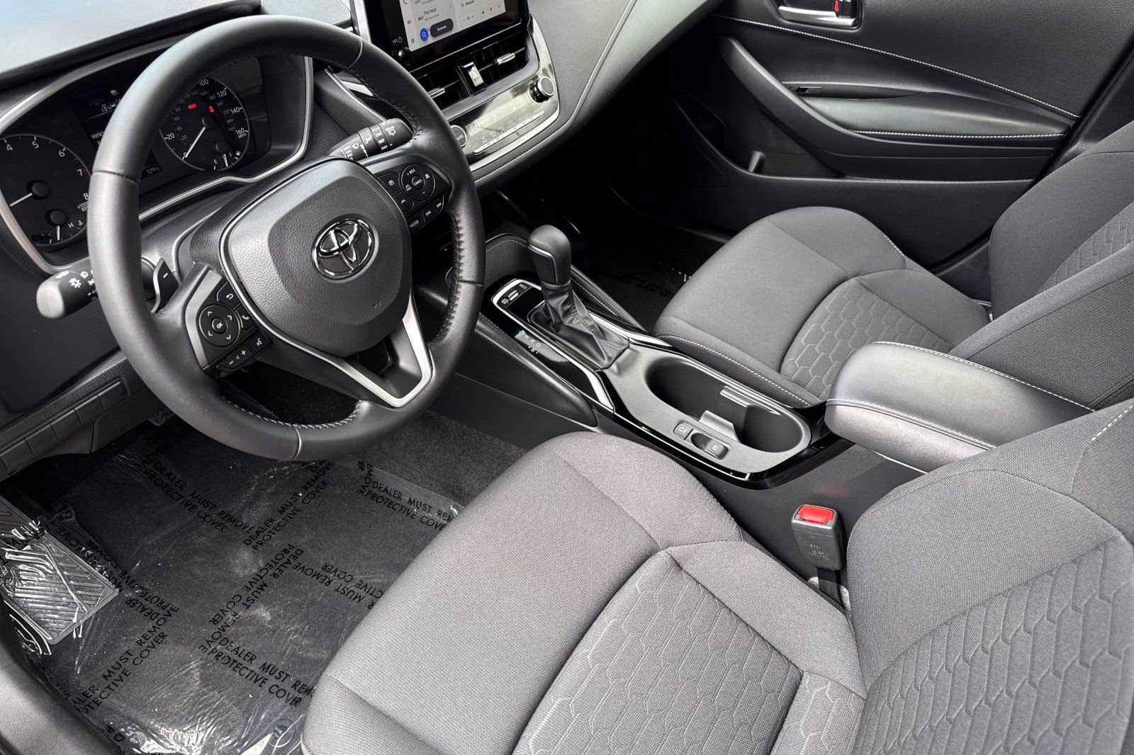 Used 2026 Toyota Corolla SE FWD image 10